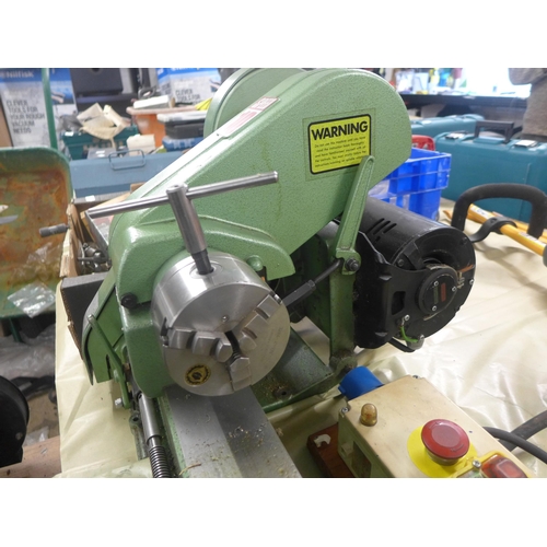 2092 - Myford Super 10 single phase 240v electric lathe with spare gearset, 2 tool posts, end stop, facepla... 