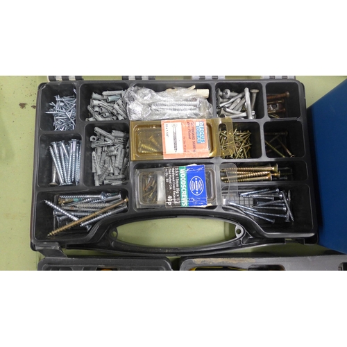 2101 - Toolbox, screwdriver set and a tray of screws