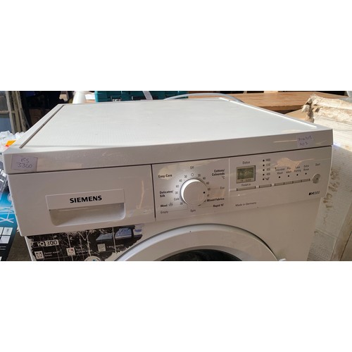 2218 - A Siemens IQ300 washing machine