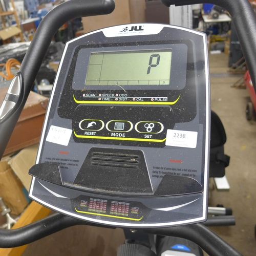 2238 - Ju digital exercise bike