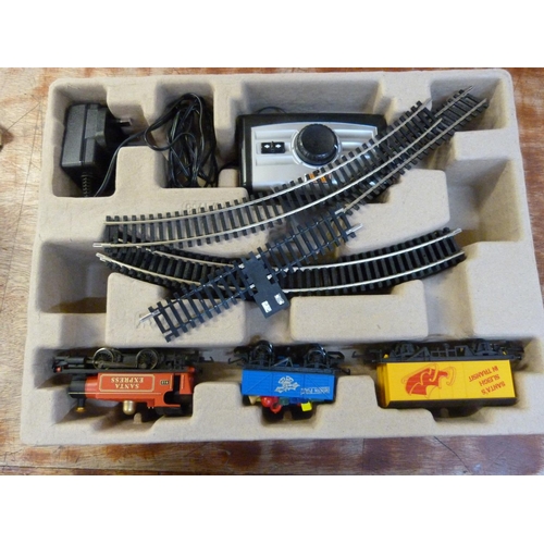 752 - A Hornby Santa's Express train set, boxed