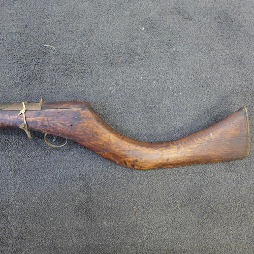 812 - A large Arabian moukahla musket, a/f