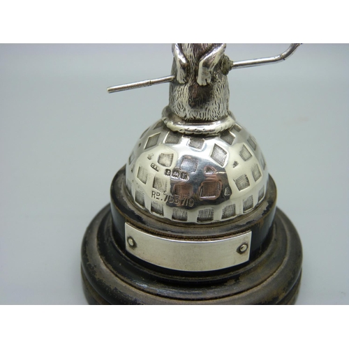 822 - A novelty silver golfing trophy, a double faced hare stood on a golf ball, Birmingham 1930, height 9... 