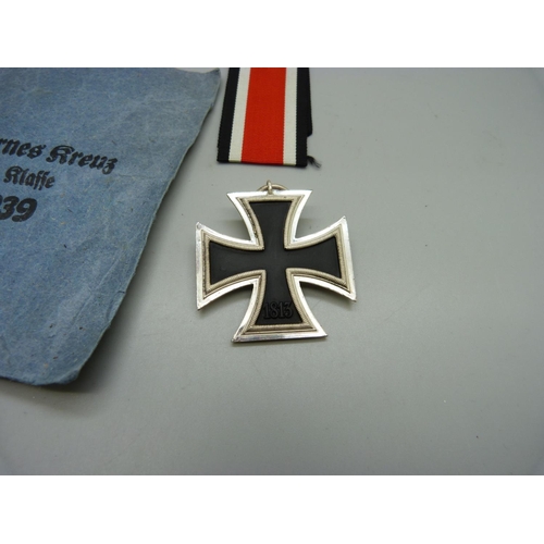 889 - A WWII German Iron Cross 2nd class with envelope