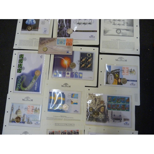 892 - A collection of philatelic numismatic covers, ten £5 coins, seven £2 coins covers and one 50 pence c... 