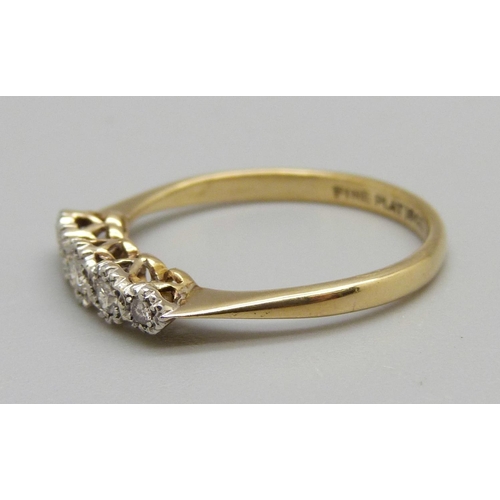 930 - An 18ct gold and platinum set five stone diamond ring, 2.3g, Q