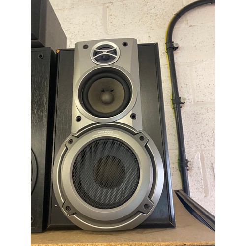 2150 - One Gale centre speaker and two pairs of 40cm bookshelf speakers