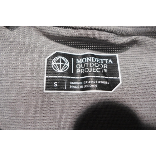 3134 - Mondetta Outdoor Project T-shirts, various sizes and colours * this lot is subject to VAT