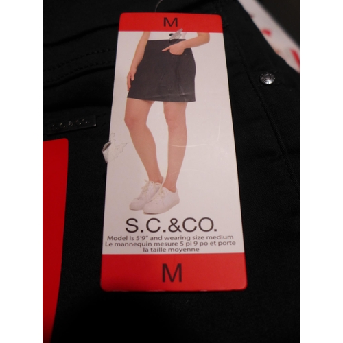 3145 - Women's S.C. & Co. medium black denim skirts * this lot is subject to VAT