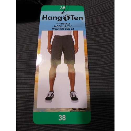 3196 - Bag of men's grey Hang Ten stretch shorts, mainly size 38 (approx. 10 pairs) * this lot is subject t... 