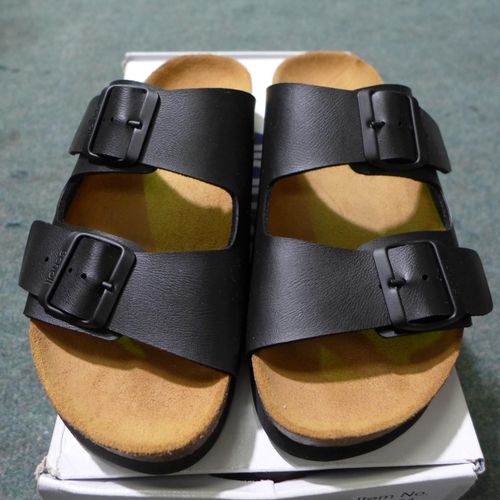 3254 - Pair of women's Scholl Softstep, 2-strap black sandals, UK size 5 * this lot is subject to VAT