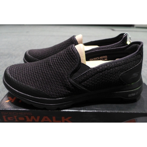 3261 - Pair of men's Go Walk 5 black slip-on Skechers, UK size 10 * this lot is subject to VAT