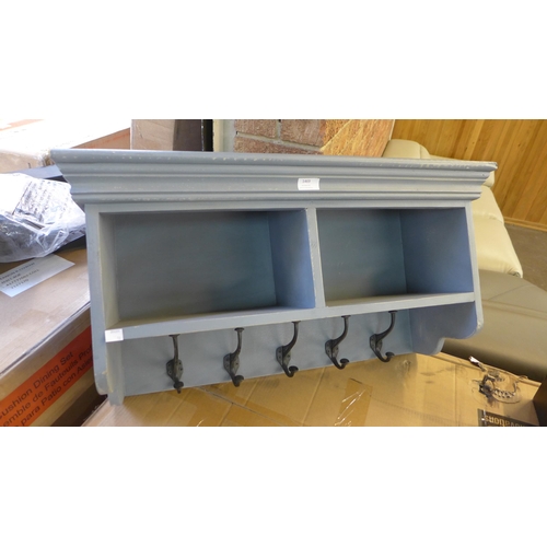 1469 - A rustic painted wall shelving unit with hooks