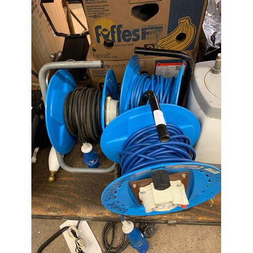 2056 - Three extension reels (240v blue plug round three pin)  *This lot is subject to VAT