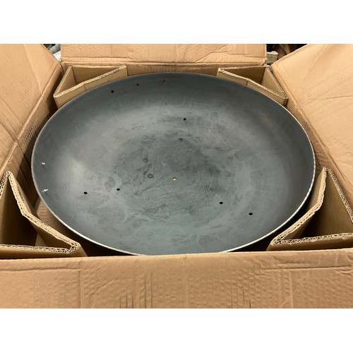 2084 - Harbour House cast iron fire pit with fittings, 55cm diameter (unused)