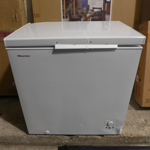 3215 - Hisense White Chest Freezer 198L - (Model: FC252D4BW1), (Front Bottom/ Damaged) Original RRP £241.66... 