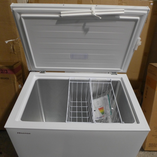 3215 - Hisense White Chest Freezer 198L - (Model: FC252D4BW1), (Front Bottom/ Damaged) Original RRP £241.66... 