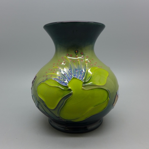 638 - A small Moorcroft vase, 9.5cm