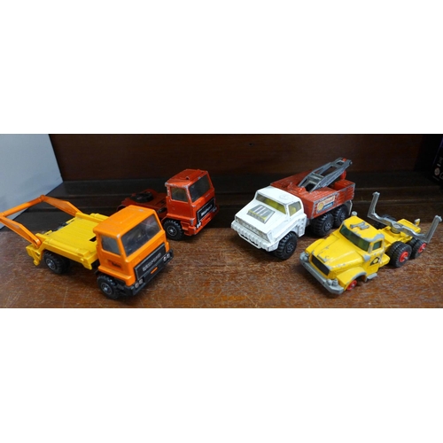 659 - Matchbox Superkings, Battlekings and other die-cast model vehicles, some a/f