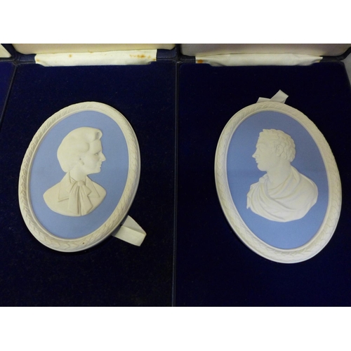 689 - Six Wedgwood Jasperware portrait medallions, Winston Churchill , Margaret Thatcher, Prince  Charles,... 