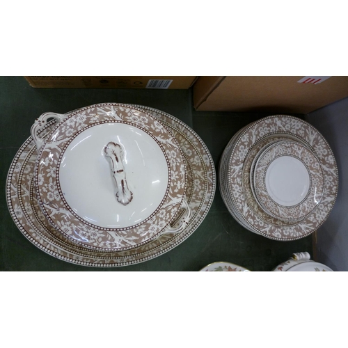 764 - A collection of Wedgwood Hawthorn dinnerware including two tureens **PLEASE NOTE THIS LOT IS NOT ELI... 