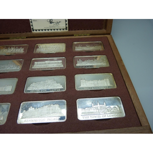 808 - A Birmingham Mint Royal Palaces twelve limited edition silver ingot set, cased, hallmarked on the ri... 