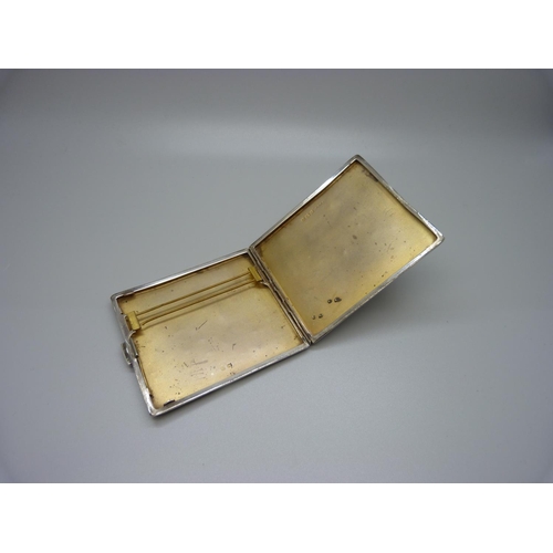 826 - A silver cigarette case, 132g