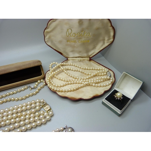 867 - Pearl jewellery