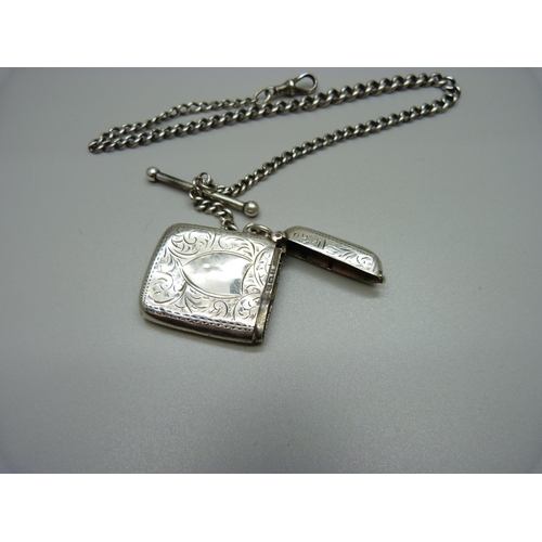 907 - A silver Albert watch chain and a silver vesta case, Birmingham 1925, total weight 40g