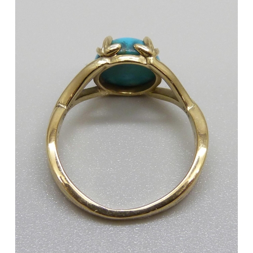 944 - A 9ct gold and 'Sleeping Beauty' turquoise ring, with certificate, 3.2g, N