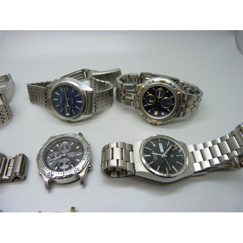 949 - Seven Citizen wristwatches including chronograph, a Bulova wristwatch and two other wristwatches