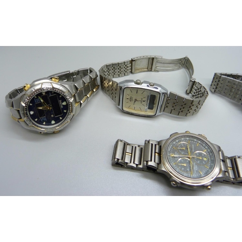 949 - Seven Citizen wristwatches including chronograph, a Bulova wristwatch and two other wristwatches