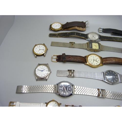 957 - A collection of eleven Lorus and four Pulsar wristwatches