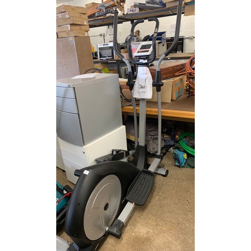 2366 - JTX Fitness Strider X7 cross trainer (very little use)