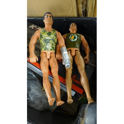 2070 - Qty of mixed toys: Action Man, helicopter drone, pictures, puzzles, comics, pet toys, etc