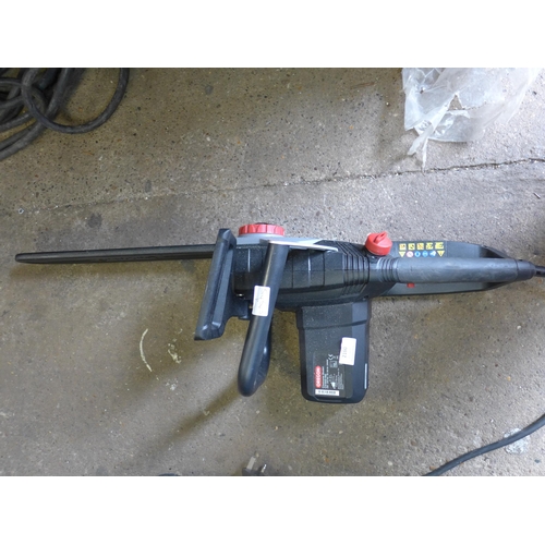 2160 - Oregon 240V electric chainsaw