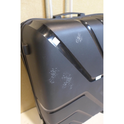 3018 - At Jetdriver Black Large 79Cm  5 Wheel Spinner 
 Case    (269-295)   * This lot is subject to vat