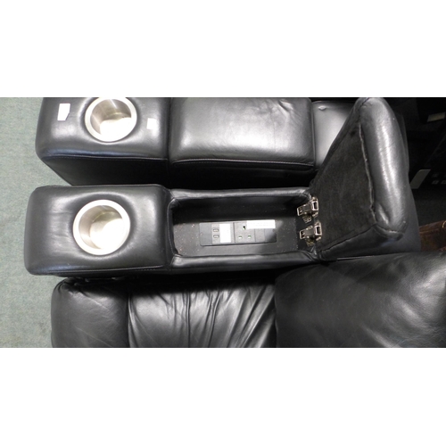 3042 - Bradley Leather Electric Recliner With Drink Holders And USB/Plug Sockets , Original RRP £399.99 + v... 