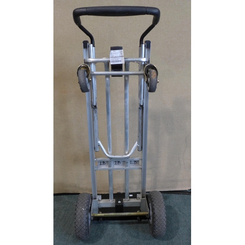 3067 - Cosco 3 In 1 Hand Truck          12243Asb1O  (269-303)   * This lot is subject to vat