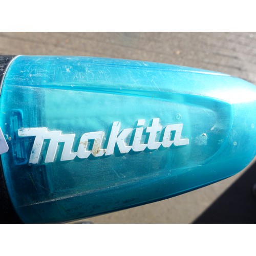 2167 - Makita cordless battery vacuum cleaner - needs battery