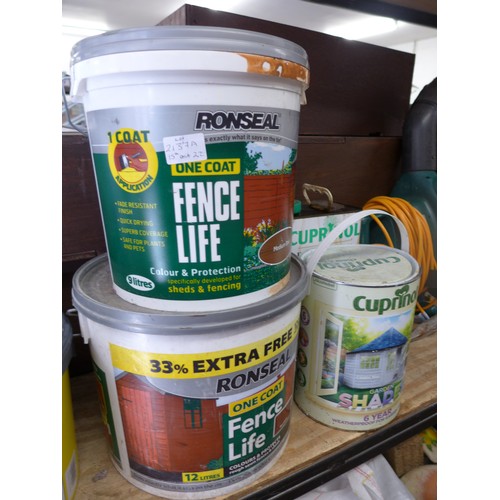 2137a - 2 Tubs of Fence Life stain: Red Cedar and Medium Oak, 1 tin of wood preserver & 1 tin of Cuprinol Co... 