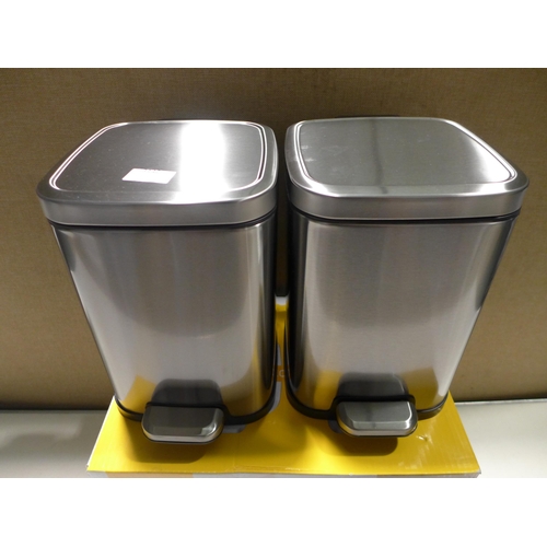 3142 - Eko 6L 2Pk Soft Close Bins (268-70)   * This lot is subject to vat