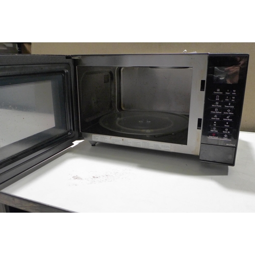 3149 - Panasonic Combi Microwave   Nn-Ct56Jbbpq , Original RRP £164.99 + vat          (268-67)   * This lot... 