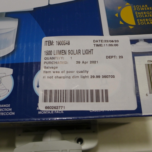 3162 - 1500 Lumen Solar Light   Triple Head  (268-182)   * This lot is subject to vat