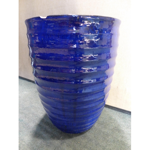 3182 - Ceramic 42Cm Mullally Planter (Damaged/Chipped Top) (268-183)   * This lot is subject to vat