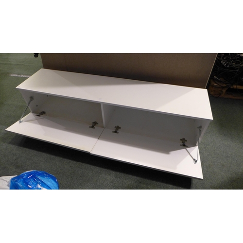 3190 - White two door Low TV unit (H30 x D33 x W140cms)