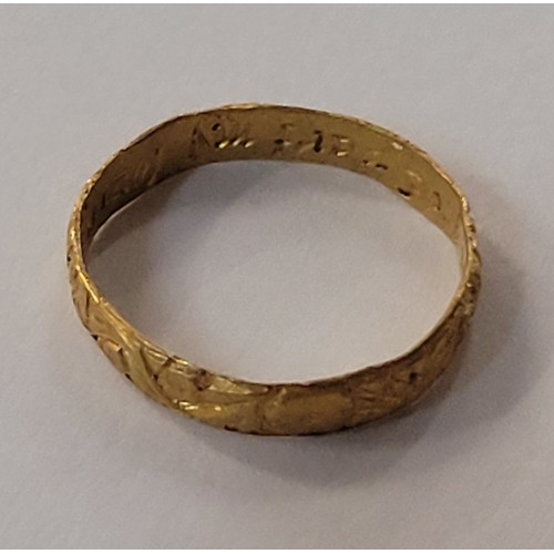 913 - A 17th Century posy ring, inner shank bears inscription, (tests as high carat gold), 1.6g, M