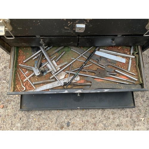 2002 - Metal tool chest with approx. 100 tools