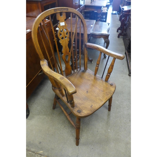 78 - An elm and beech Windsor kitchen chair