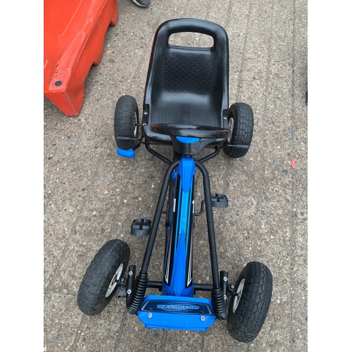 2152 - Slipstream pedal go-kart (blue and black)